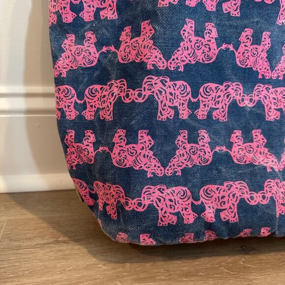 Lilly Pulitzer Elephant Printed Denim Tote Bag Navy Blue/Pink Distressed Carryal - Picture 2 of 12